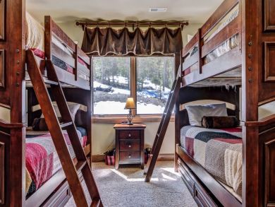 Four Bedroom Ski Home in Breckenridge